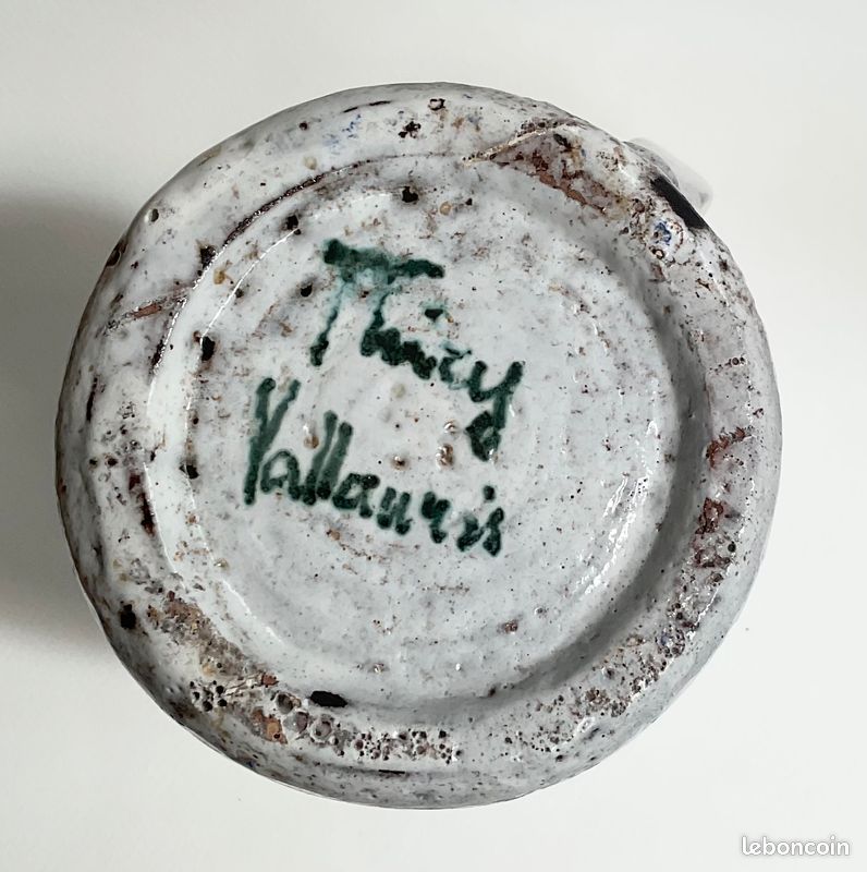 Pichet en grès signé A.Thiry Vallauris (image 10)