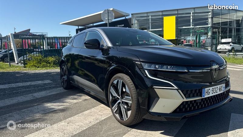 Renault Mégane E-Tech Electric 220ch Iconic autonomie confort -25 (image 3)