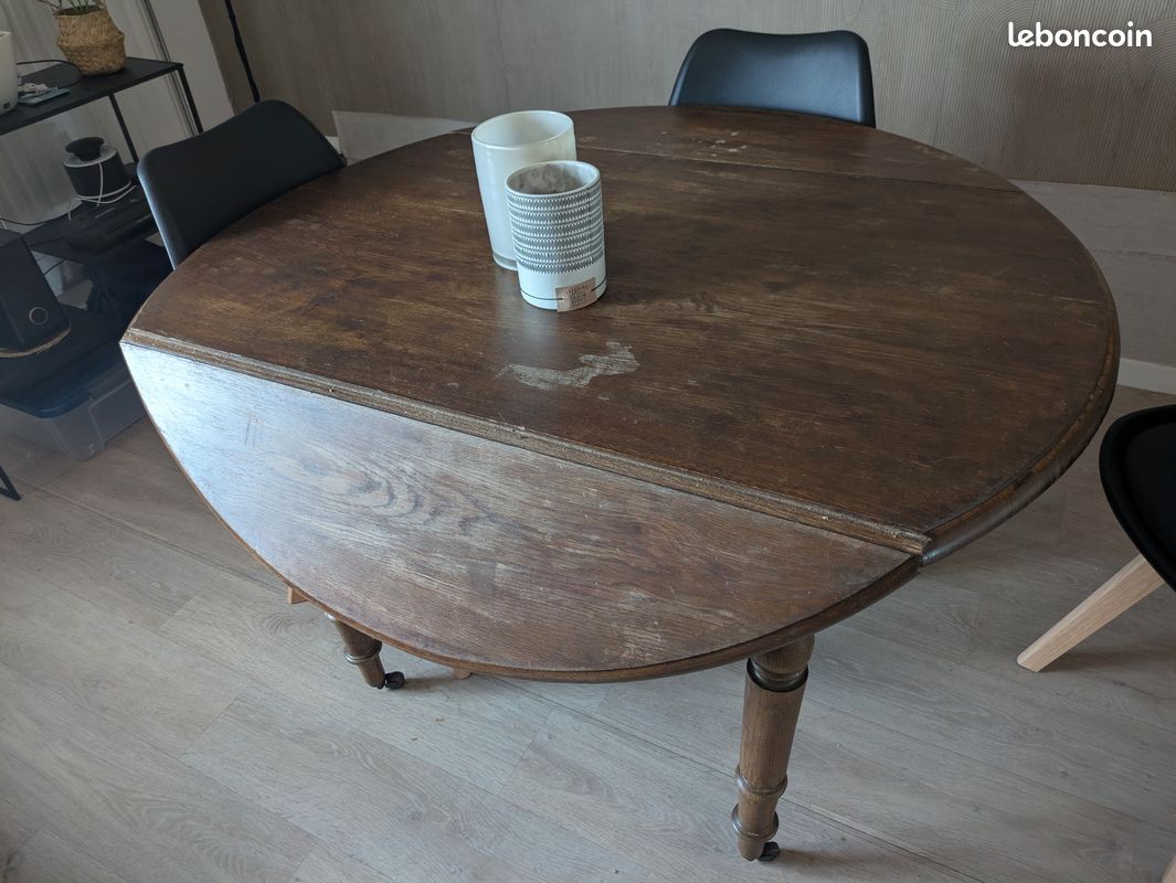 Table ronde bois (image 2)