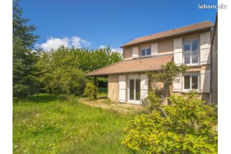 Maison 4 pièces 81 m² · à Mesvres · 81 m² · 636 €/mois