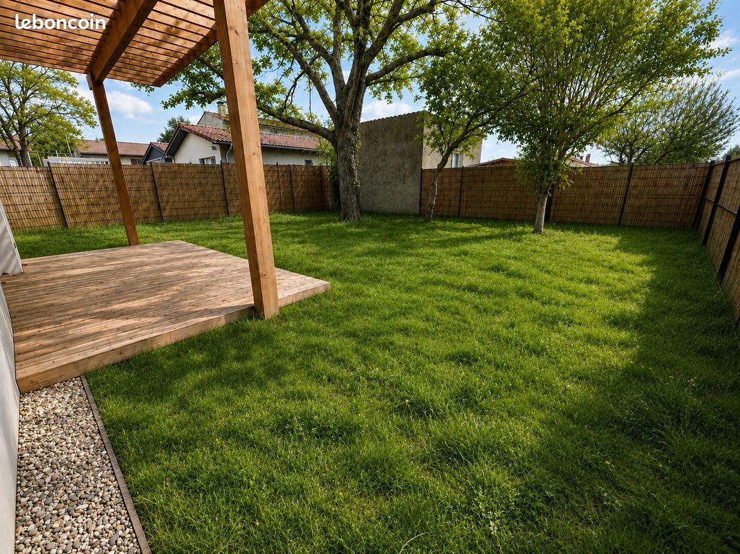 Maison 5 pièces 131 m² · à Artigues-près-Bordeaux · 131 m² · 415 000 €