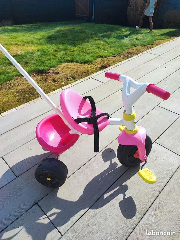 Vélo bébé / tricycle (image 2)