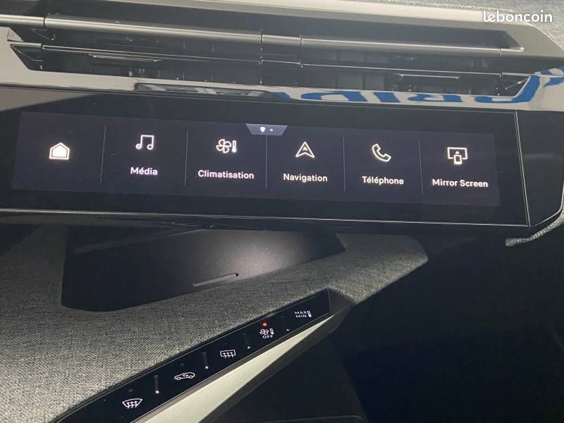 Peugeot 3008 Hybrid 145 e-DCS6 GT (image 21)