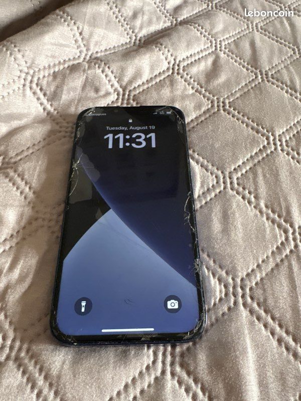 IPhone 13 Pro (image 1)