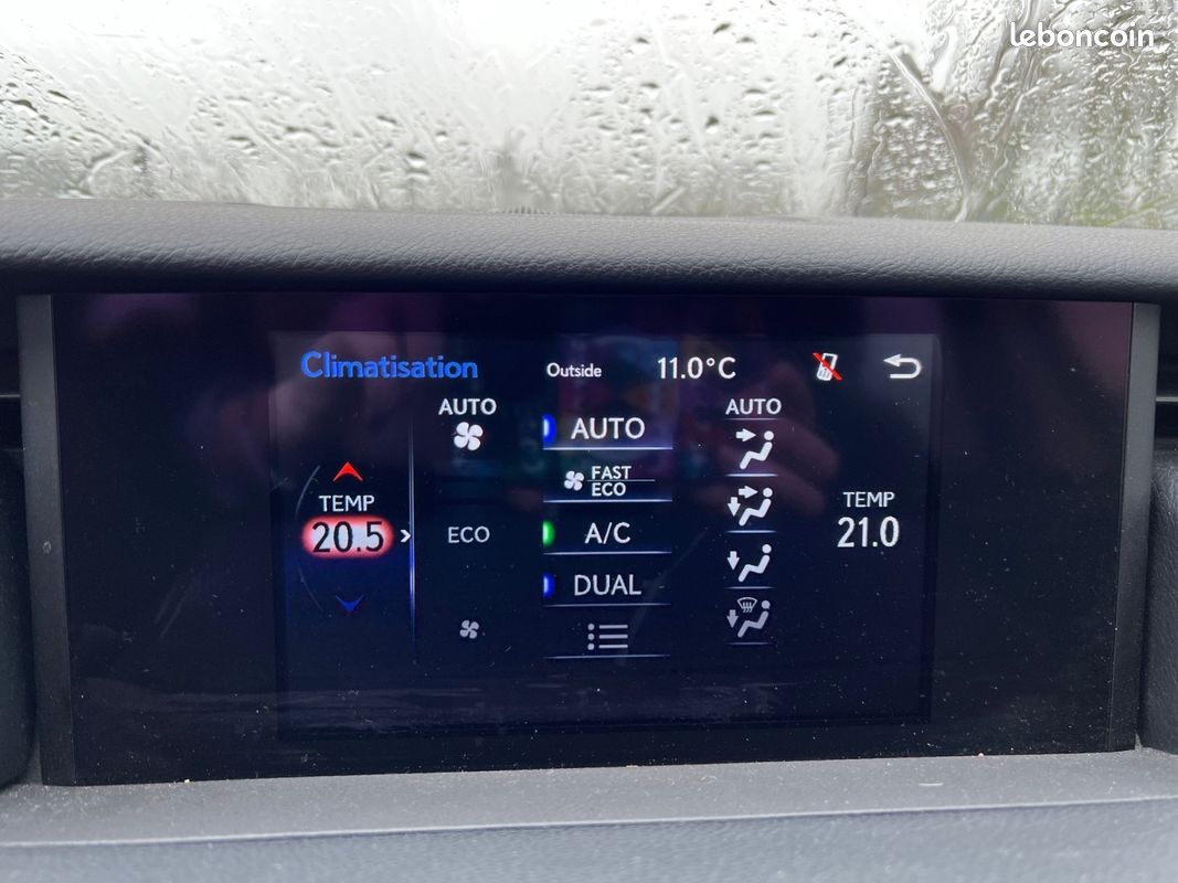 LEXUS IS 2.5 300 H 223H 180 HEV 1.6KWH BUSINESS BVa (image 18)