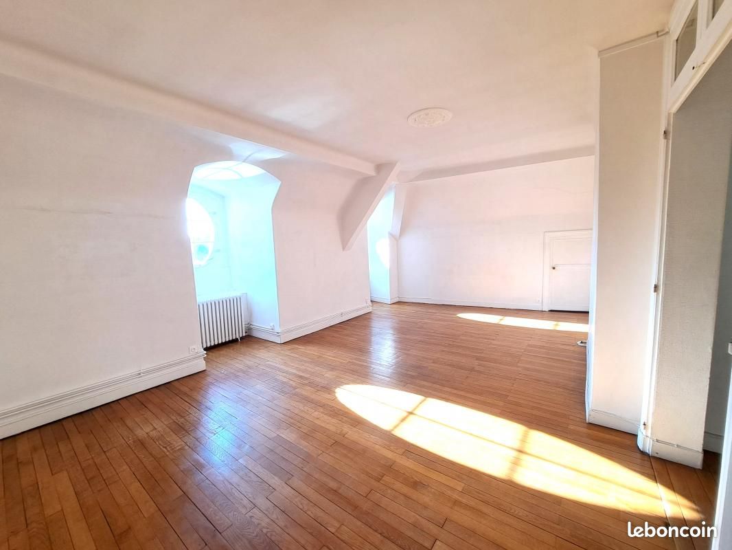 Appartement 4 pièces 140 m² · à Nantes · 140 m² · 1 475 €/mois