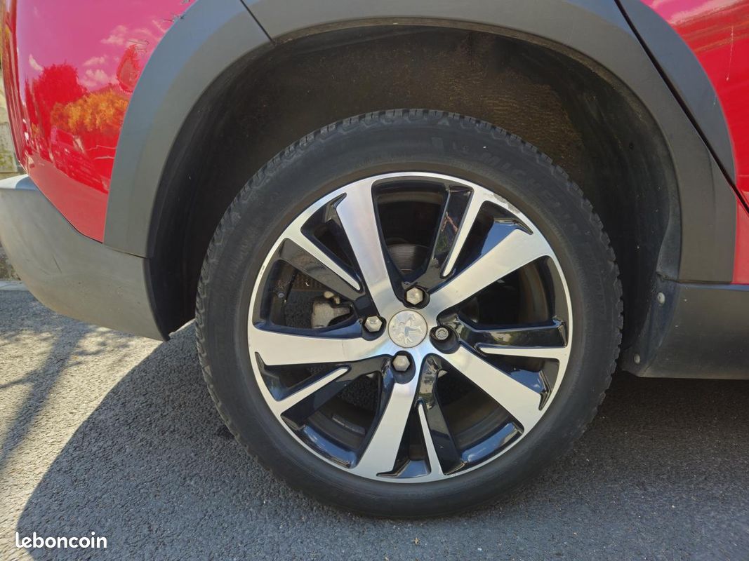 PEUGEOT 2008 1.2 THP Puretech 12V EAT6 S&S 110 cv Boîte auto - Distribution changée (image 19)