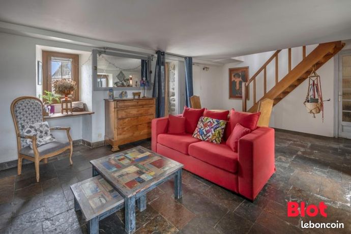 Maison 5 pièces 151 m²