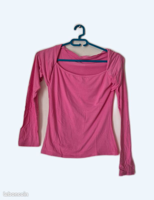 Haut femme taille 38 (image 1)