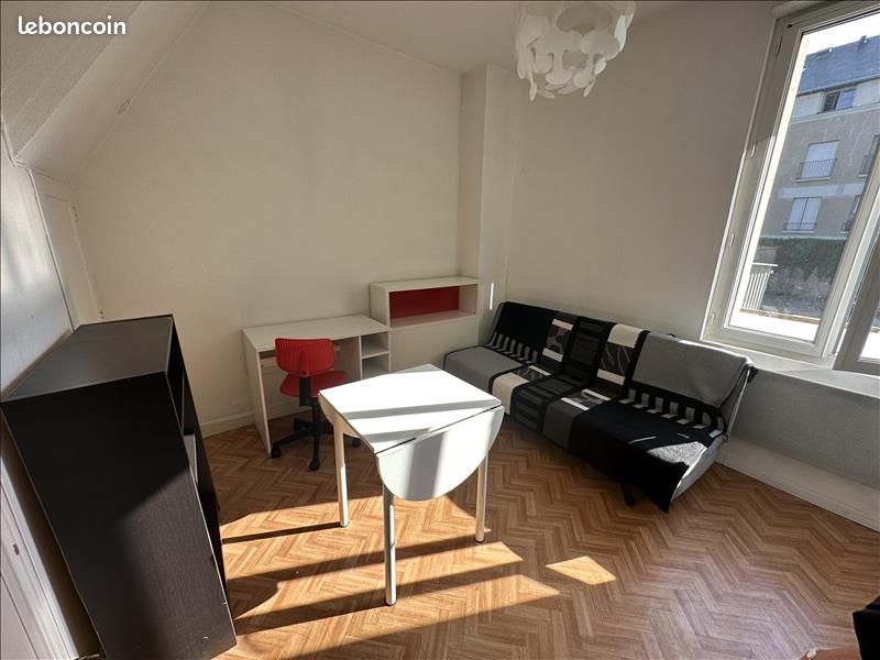 Appartement 1 pièce 13 m² · à La Riche · 13 m² · 400 €