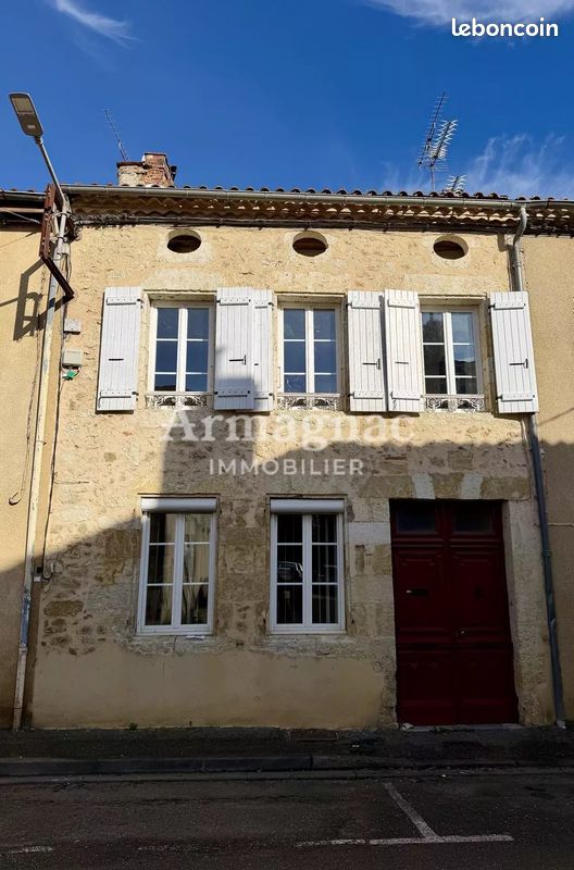Maison 5 pièces 166 m² · à Vic-Fezensac · 166 m² · 159 000 €