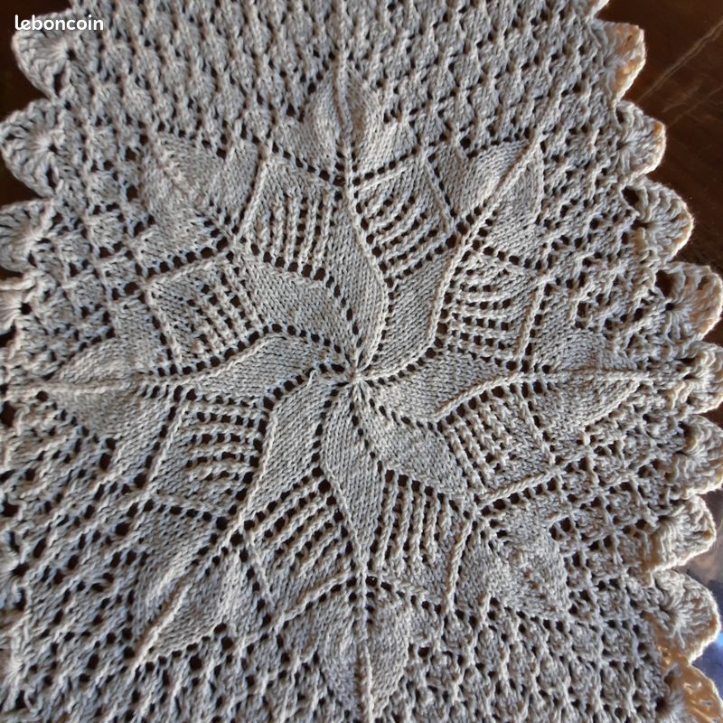Lot De 2 Napperons Neufs Avec étiquettes - Idéal Pour La Décoration De Table