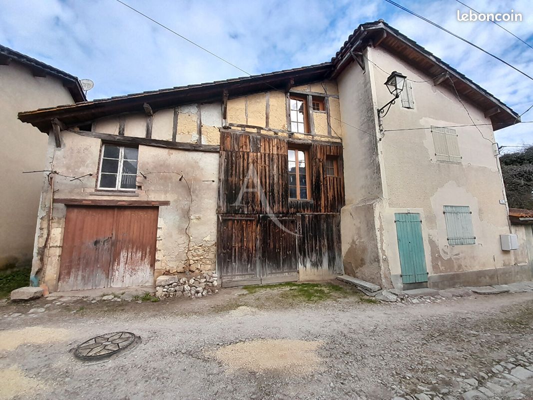 Maison 5 pièces 146 m² · à Labastide-d'Armagnac · 146 m² · 77 000 €