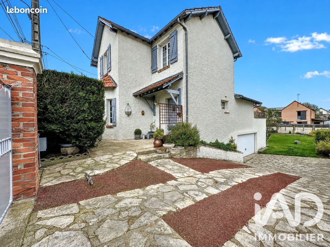 Maison 5 pièces 92 m² · à Amilly · 92 m² · 179 000 €