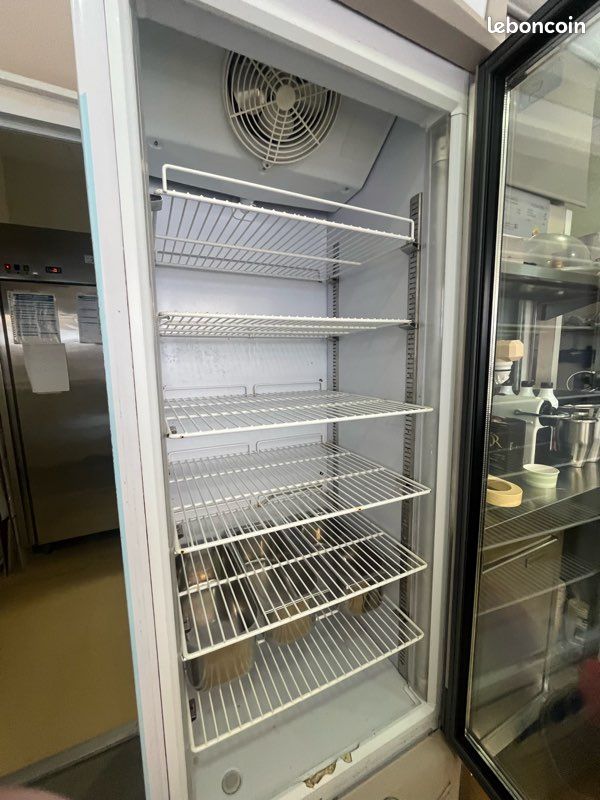 Armoire négative vitrée (image 2)