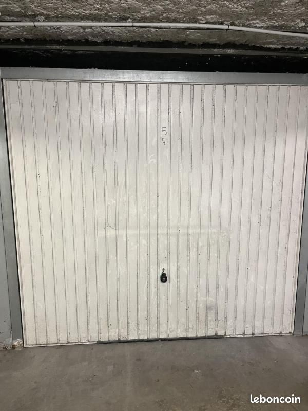 Parking 14 m² · à Toulouse · 14 m² · 83 €