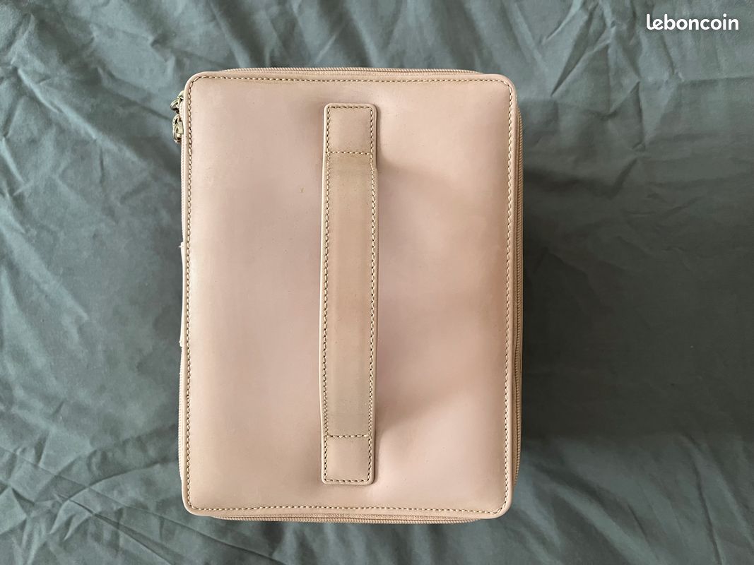 Vanity trousse de toilette maquillage Lanvin (image 5)