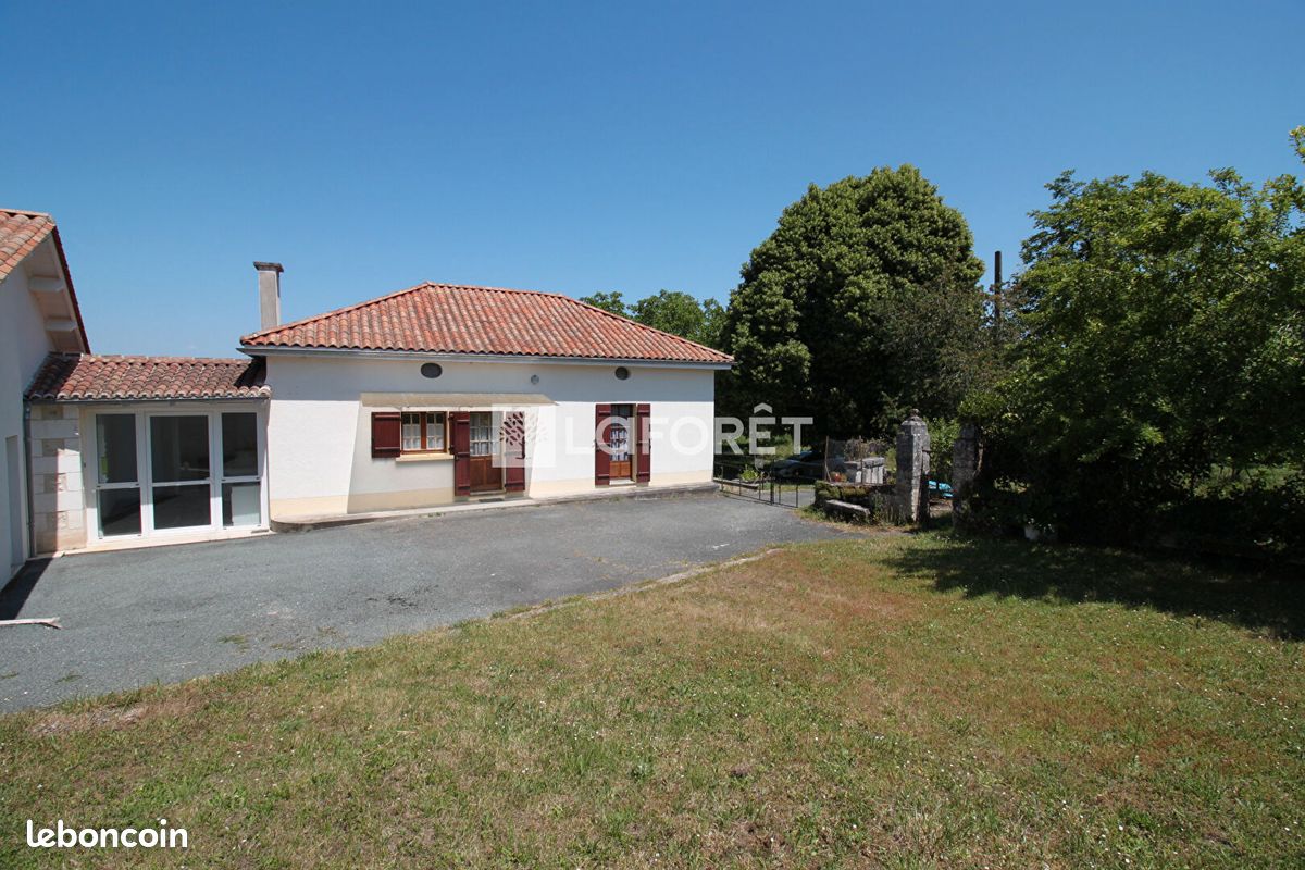 Maison 3 pièces 80 m² · à Paussac-Et-Saint-Vivien · 80 m² · 730 €
