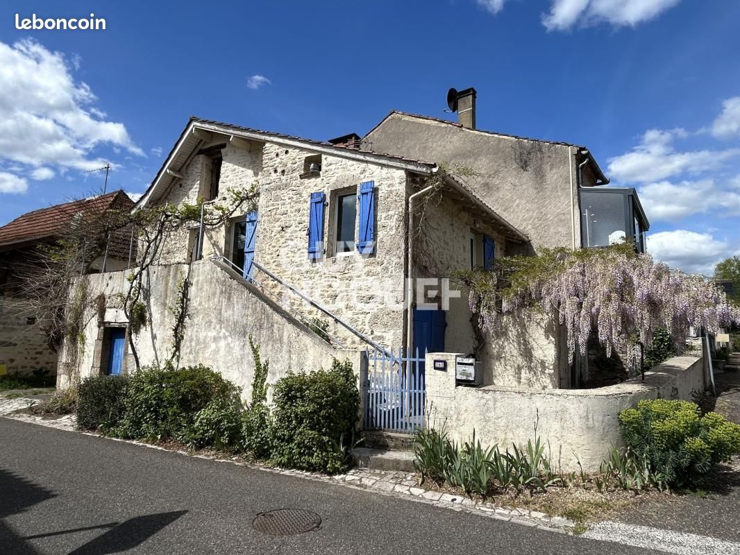 Maison 3 pièces 71 m² · à Mercuès · 71 m² · 89 300 €