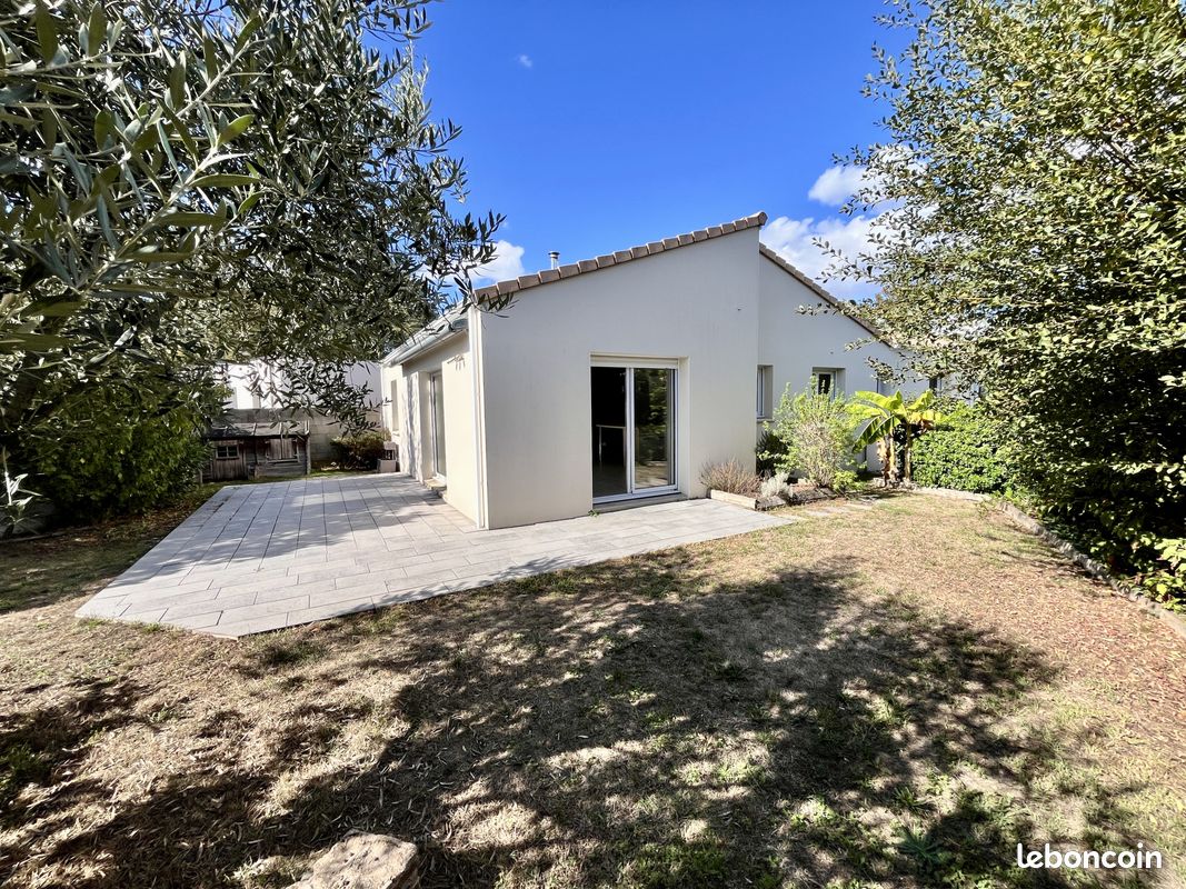Maison 4 pièces 93 m² · à Bouaye · 93 m² · 347 000 €