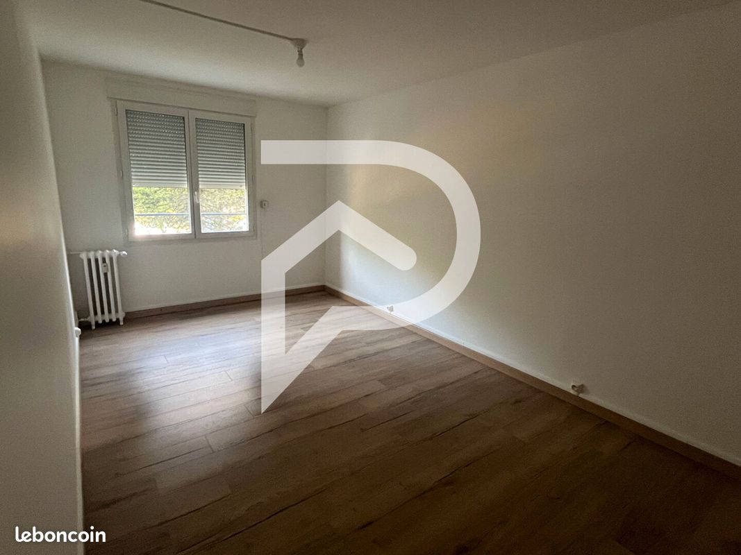 Appartement 3 pièces 66 m² · à Creil · 66 m² · 950 €