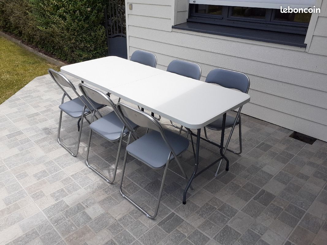 Location tables et chaises (image 1)