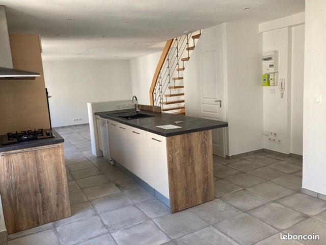 Appartement 3 pièces 82 m² · à Lyon · 82 m² · 1 335 €