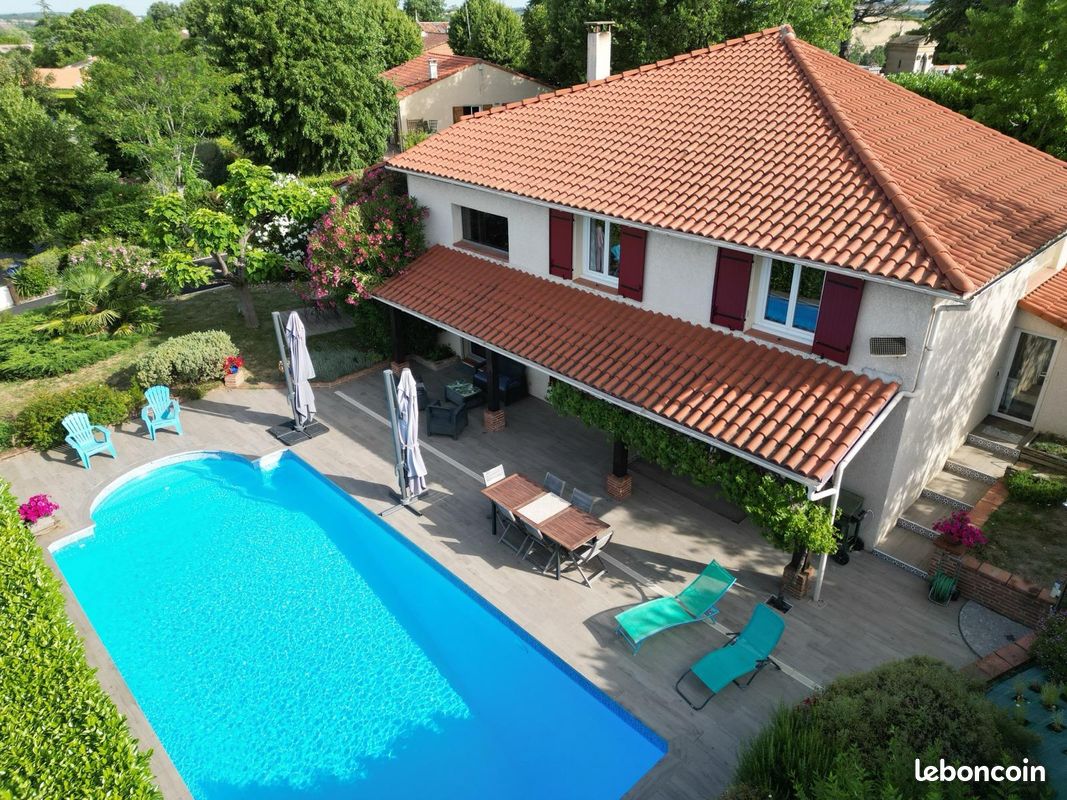 Maison 7 pièces 200 m² · à Quint-Fonsegrives · 200 m² · 525 000 €