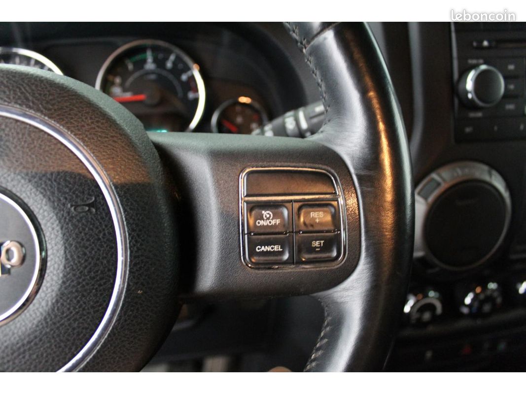 JEEP WRANGLER 2.8 CRD FAP Sport (image 14)
