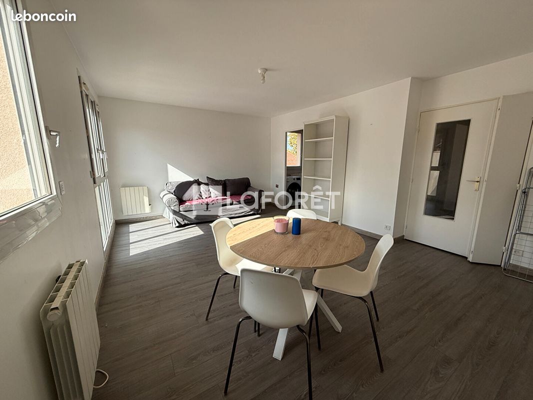 Appartement 2 pièces 49 m² · à Juvisy-sur-Orge · 49 m² · 860 €/mois