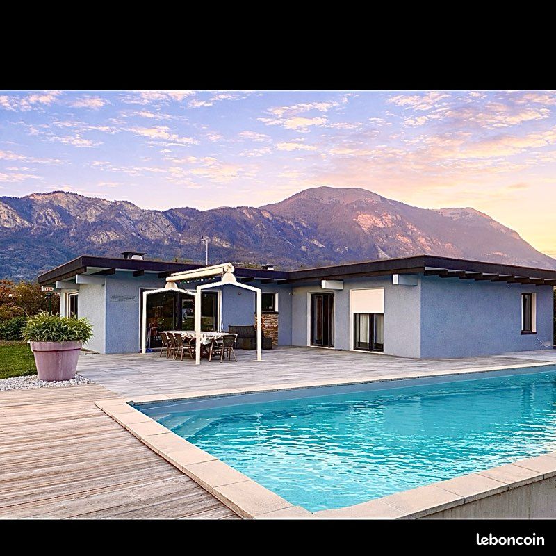 Maison 5 pièces 160 m² · à Bonneville · 160 m² · 11 300 000 €