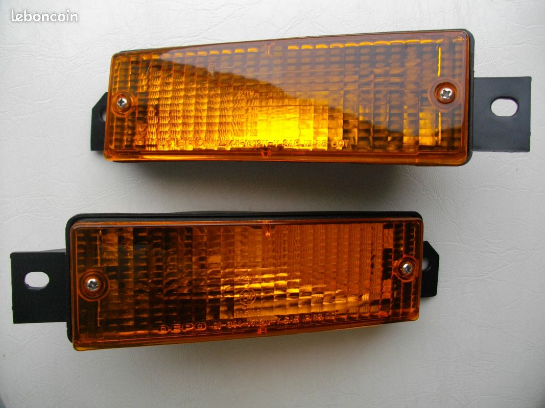 Feu clignotant Bmw serie 3 e30 Neuf (image 1)