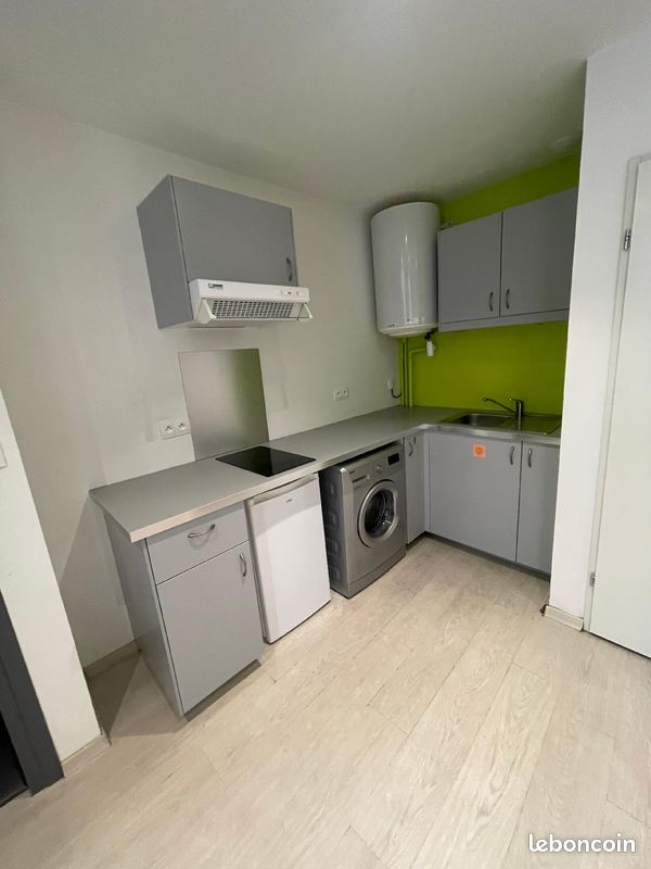 Appartement 1 pièce 21 m² · à Metz · 21 m² · 450 €