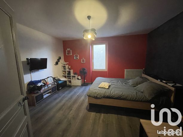 Maison de village 10 pièces 248 m²