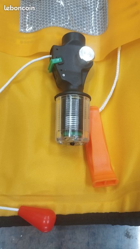 Gilet de sauvetage Automatique 50N (image 4)