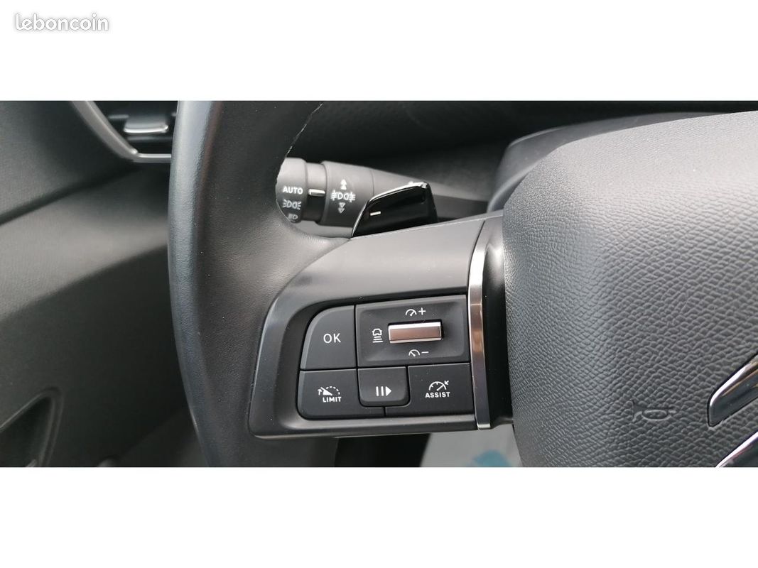 CITROEN C4 1.5 BlueHDi 130 EAT8 Shine Pack (image 16)