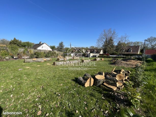 Terrain 425 m² Montry