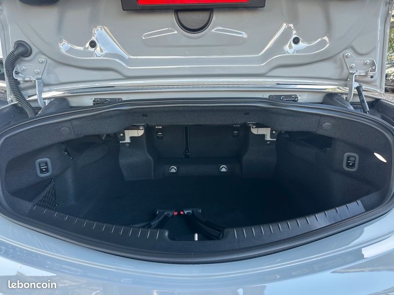 Mercedes CLE Cabriolet 450 4MATIC AMG Line (image 10)