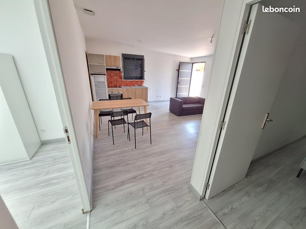 Maison 3 pièces 55 m² · à Pessac · 55 m² · 990 €