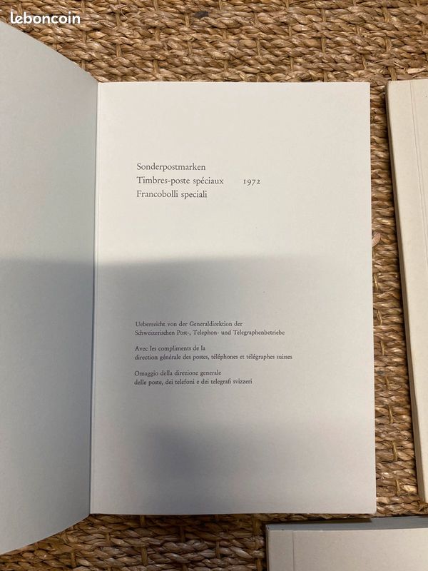 Lot 3 albums timbres suisses (image 2)