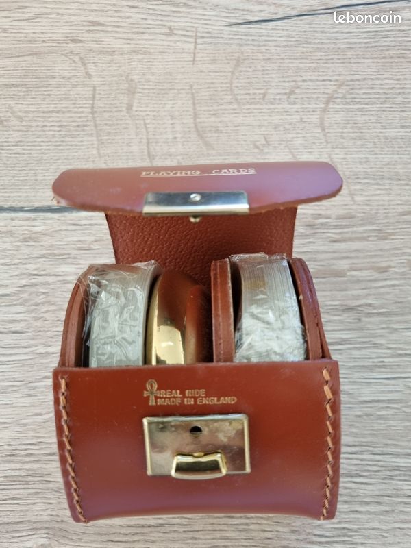 Set 2 jeux de cartes rondes JohnWaudington LTD (image 1)
