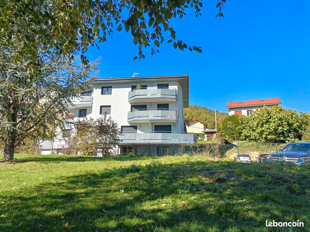 Appartement 3 pièces 71 m² · à Albertville · 71 m² · 980 €