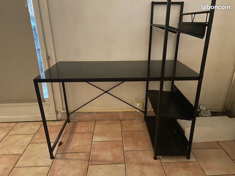 Bureau moderne avec rangements (image 1)