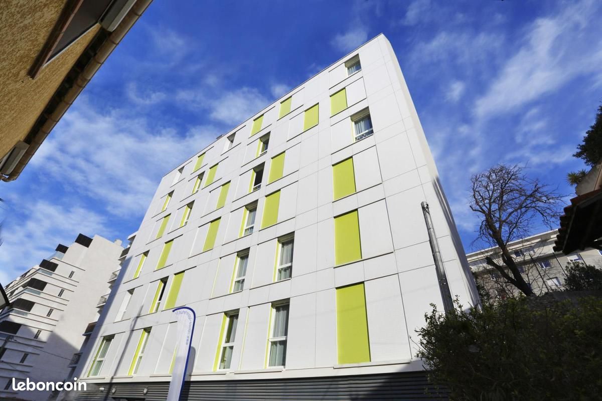 Appartement 1 pièce 19 m² · à Marseille · 19 m² · 640 €/mois