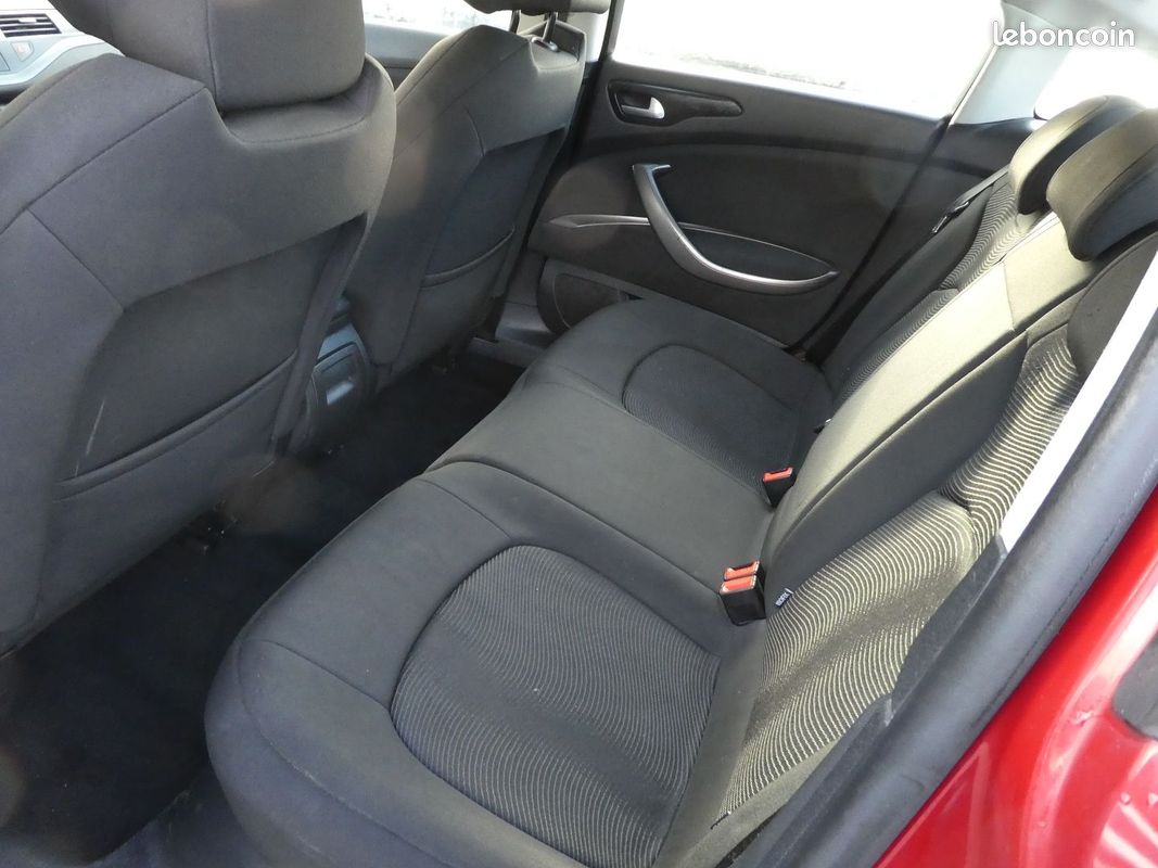 Citroen C5 1.6 HDI110 FAP AIRDREAM ATTRACTION (image 6)