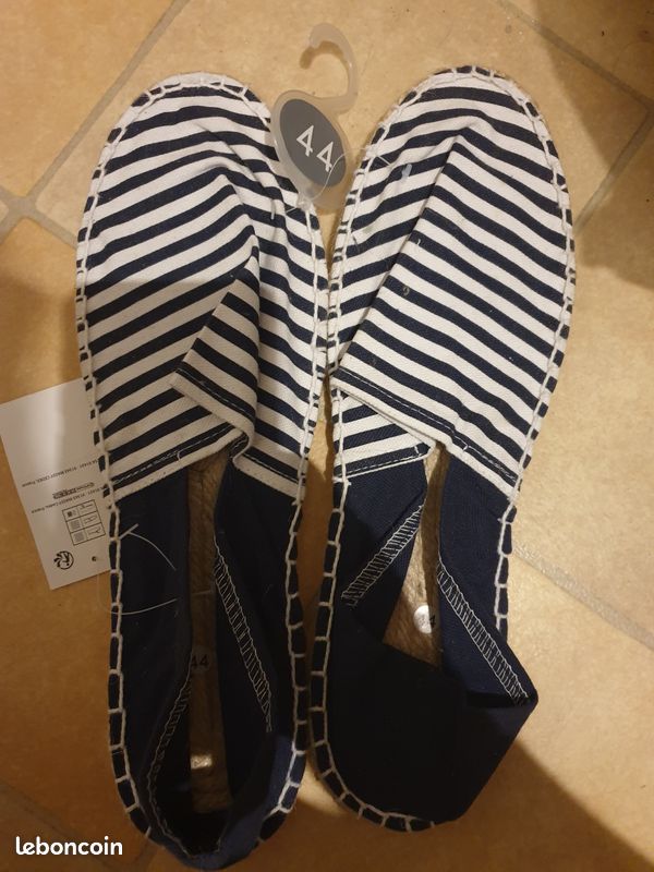 Espadrille neuve taille 44 (image 1)