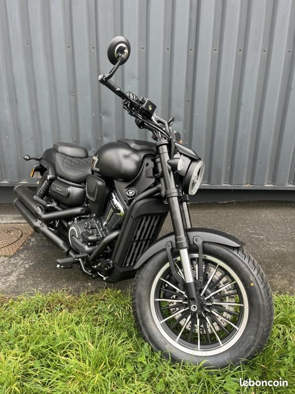 Qj motor qjmotor srv600 v2 noir (image 2)
