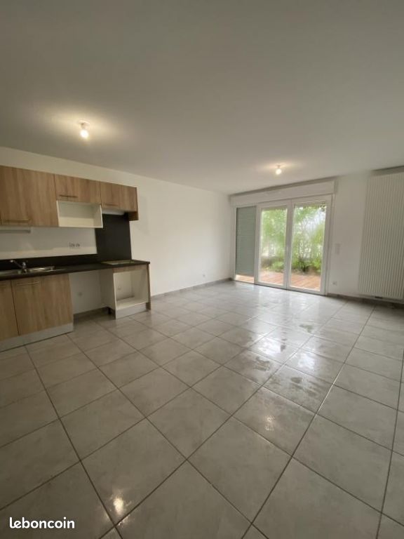 Appartement 1 pièce 69 m² · à Le Taillan-Médoc · 69 m² · 912 €/mois