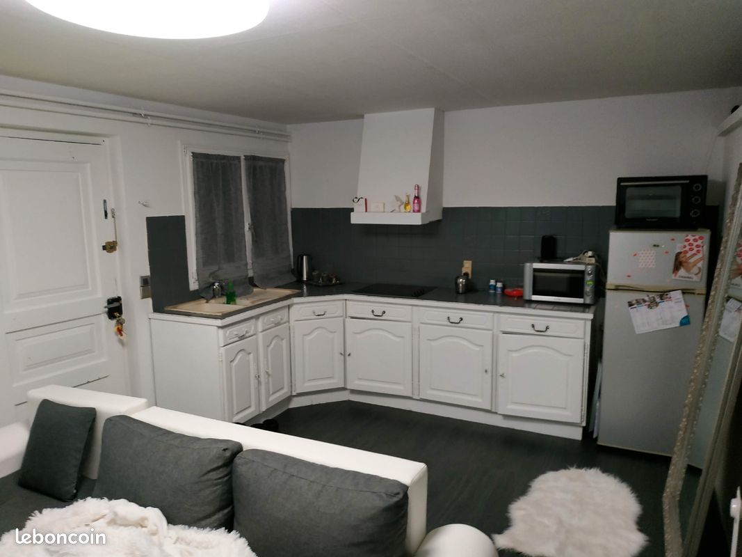 Appartement 1 pièce 30 m² · à Bougival · 30 m² · 950 €/mois