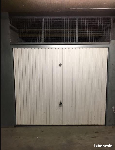 Parking 15 m² · à Rennes · 15 m² · 84 €/mois